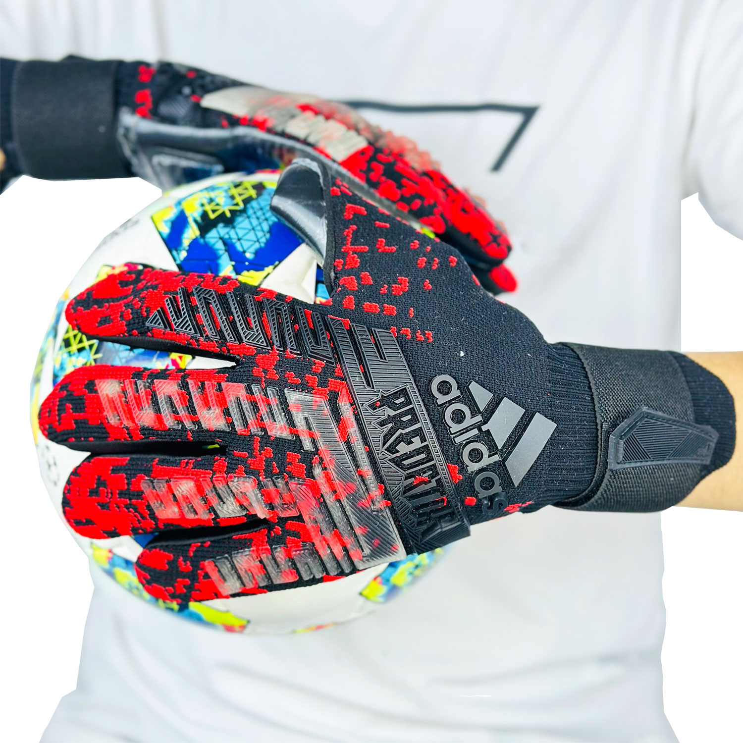 Вратарские перчатки Adidas Predator