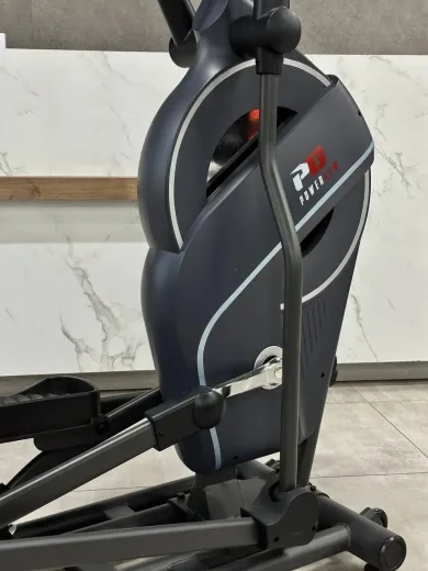 Elliptik trenajor Powergym E190