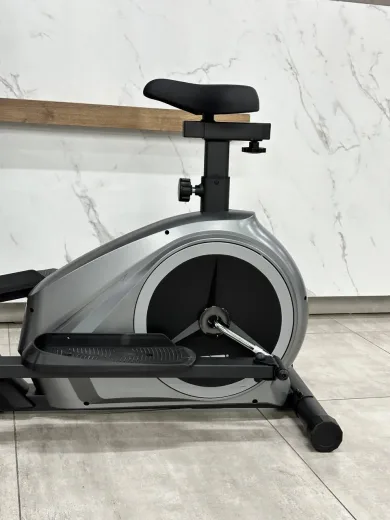 Elliptik trenajor Powergym E141