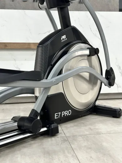 Elliptik trenajor Powergym E7-PRO